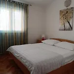Ljubo