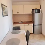 Ljubo Apartment