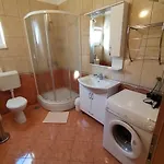 Ljubo Apartment Primosten