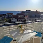 Ljubo