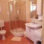 Ljubo *