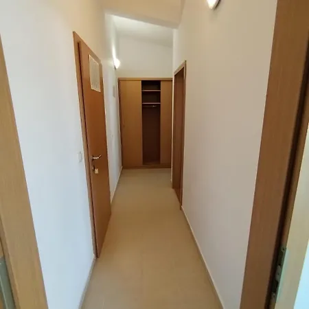 Ljubo Διαμέρισμα