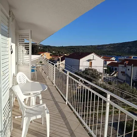 Διαμέρισμα Ljubo Primošten