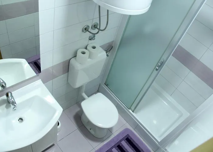 Ljubo Apartman Primosten