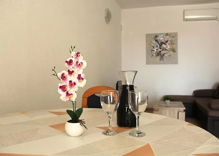 Ljubo Apartamento *