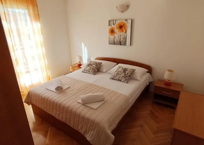 Ljubo Apartament *