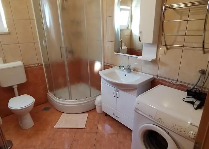 Ljubo Apartamento Primošten